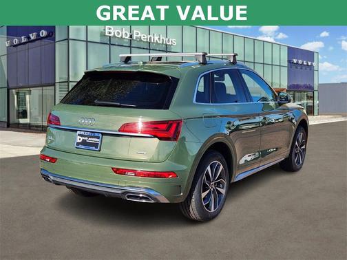 2023 Audi Q5 45 S line Premium Plus