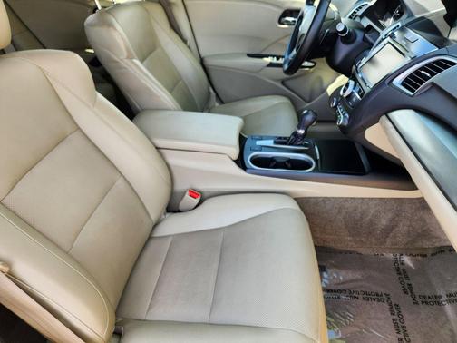 Burgundy 2018 Acura RDX Base