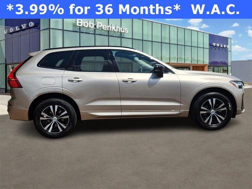 2025 Volvo XC60 B5 Core