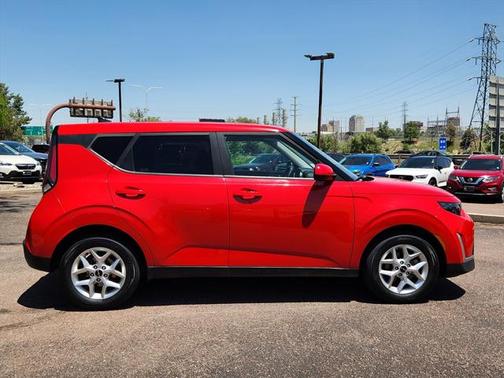 2023 Kia Soul LX