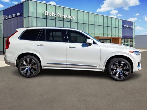 2022 Volvo XC90 Recharge Plug-In Hybrid T8 Inscription 6 Passenger
