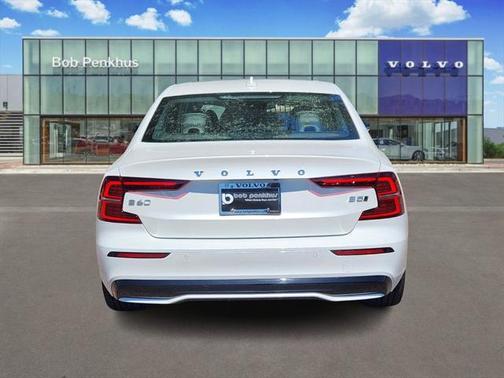 2025 Volvo S60 B5 Core