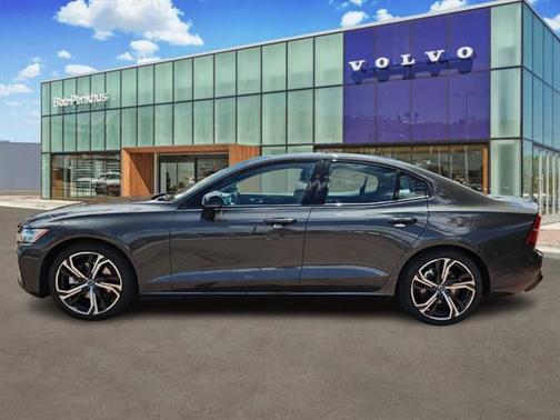 2025 Volvo S60 B5 Core