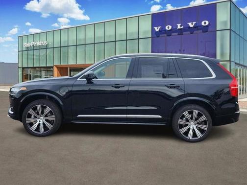 2025 Volvo XC90 Plug-In Hybrid T8 Ultra 7-Seater