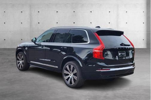 2025 Volvo XC90 Plug-In Hybrid T8 Ultra 7-Seater
