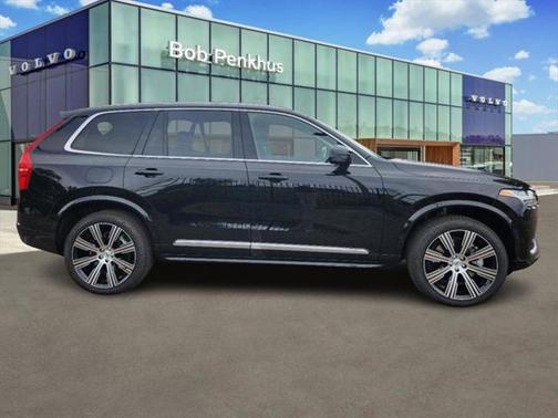 2025 Volvo XC90 Plug-In Hybrid T8 Ultra 7-Seater