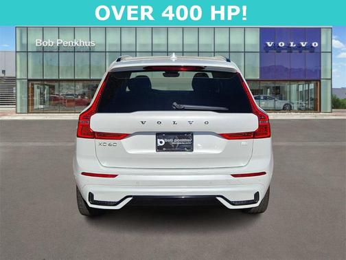 2023 Volvo XC60 Recharge Plug-In Hybrid T8 Plus Dark Theme