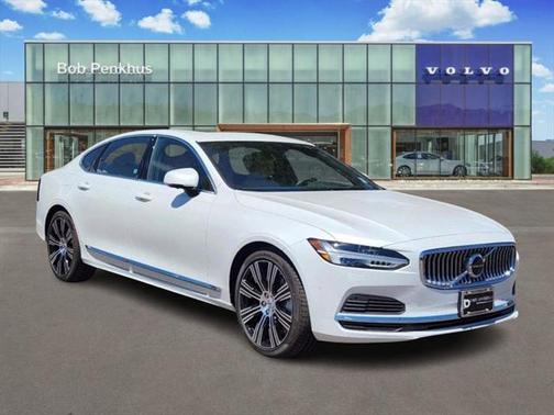 2025 Volvo S90 Plug-In Hybrid T8 Ultra