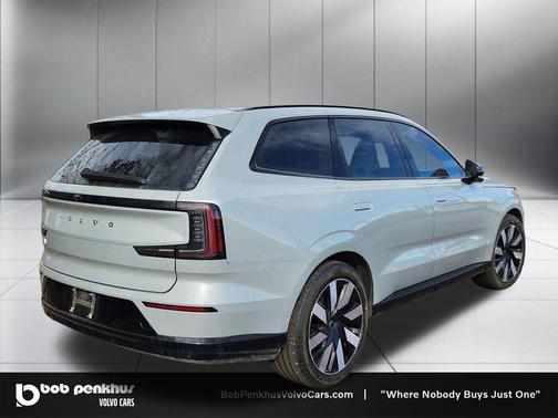 2025 Volvo EX90 Ultra, Twin Motor Performance, Fully electric, 7 Seats