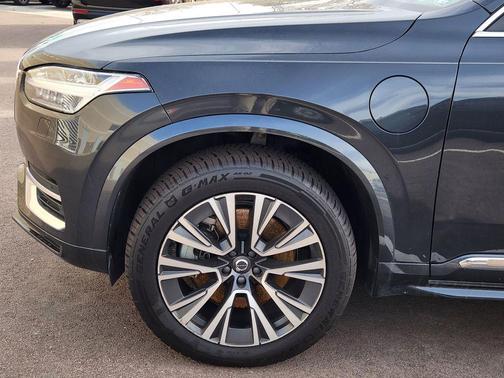2021 Volvo XC90 Recharge Plug-In Hybrid T8 Inscription Expression 6 Passenger