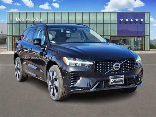 2025 Volvo XC60 Plug-In Hybrid T8 Plus