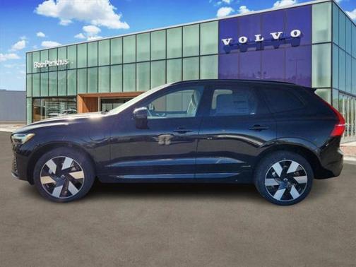 2025 Volvo XC60 Plug-In Hybrid T8 Plus