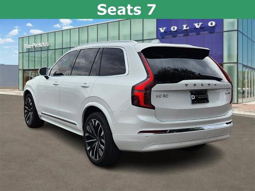 2025 Volvo XC90 B6 Plus 7-Seater