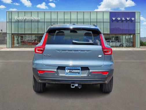 2022 Volvo XC40 Recharge Pure Electric P8 Twin Ultimate