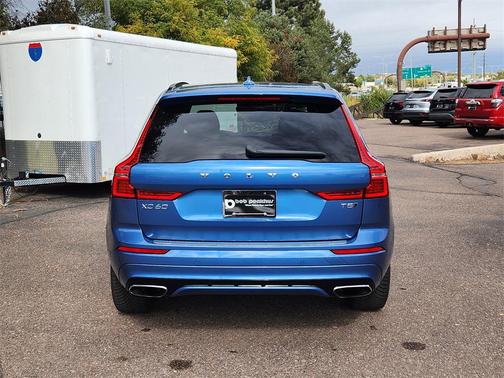 2021 Volvo XC60 T5 R-Design