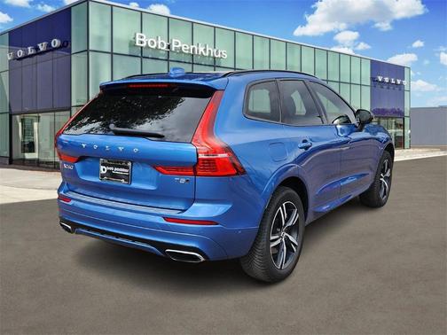 2021 Volvo XC60 T5 R-Design