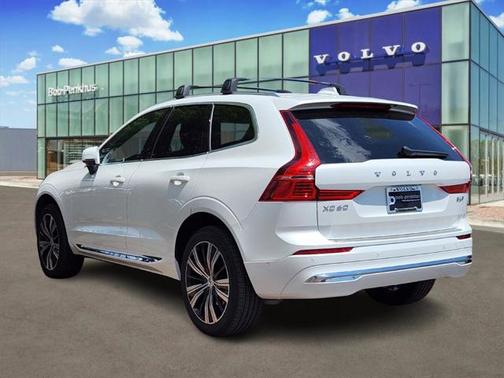 2022 Volvo XC60 B6 Inscription