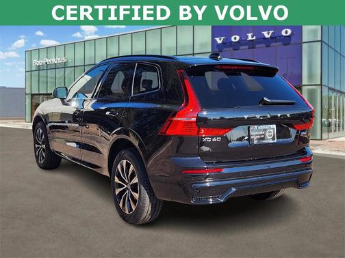 2025 Volvo XC60 B5 Plus