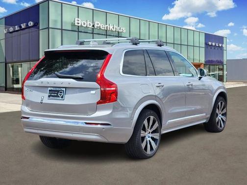 2024 Volvo XC90 Recharge Plug-In Hybrid T8 Ultimate Bright Theme 7-Seater