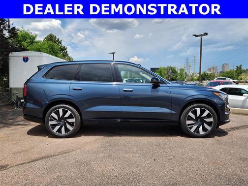 2025 Volvo EX90 Twin Motor Performance Ultra