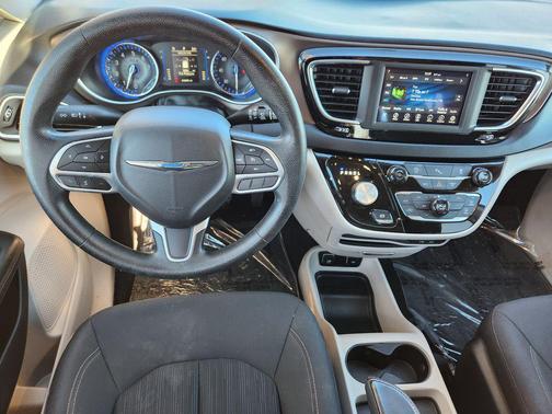 2019 Chrysler Pacifica Touring