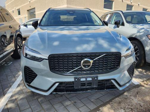 Gray Metallic 2025 Volvo XC60 Plug-In Hybrid Plus, T8 AWD Electric/Gasoline, Dark
