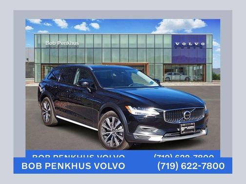 2024 Volvo V90 Cross Country B6 Plus