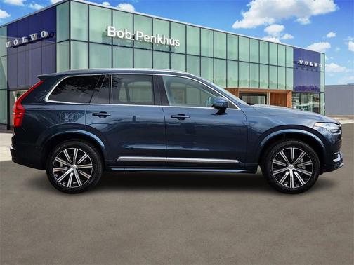 2025 Volvo XC90 B6 Plus 7-Seater
