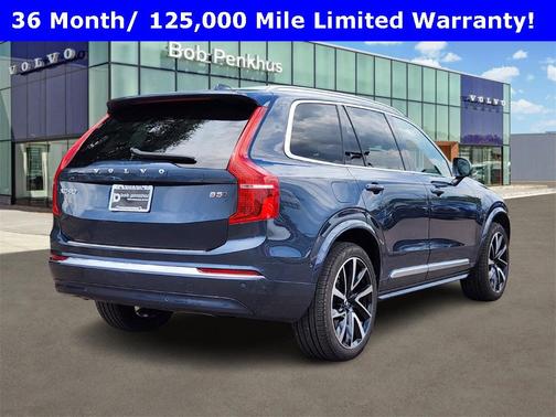2023 Volvo XC90 B5 Plus