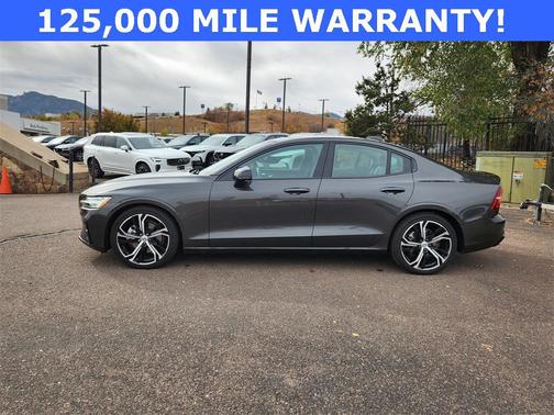 2025 Volvo S60 B5 Core