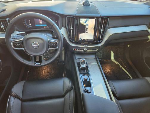 2024 Volvo XC60 Recharge Plug-In Hybrid T8 Polestar