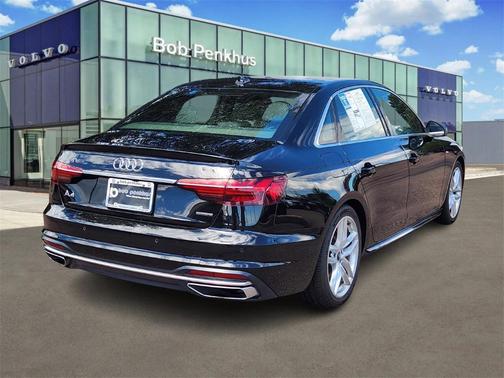 2022 Audi A4 45 S line Premium Plus