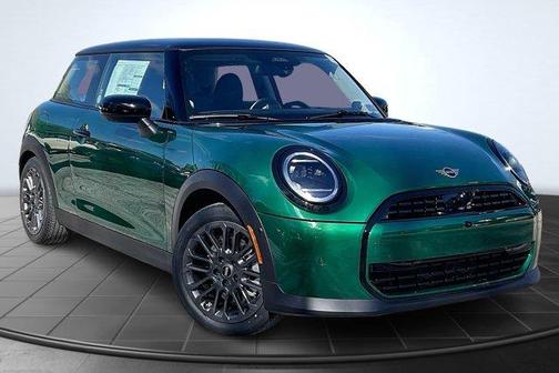 British Racing Green IV Metallic 2026 MINI Hardtop Cooper