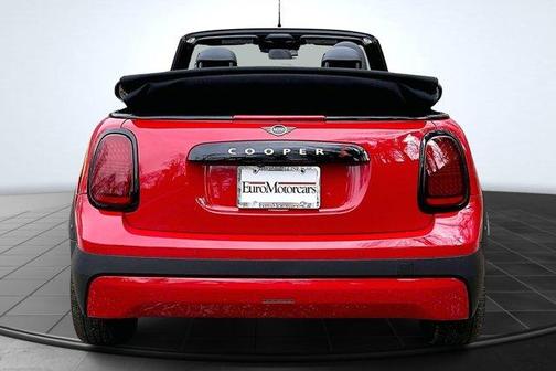 Chili Pepper Red 2026 MINI Convertible Cooper S