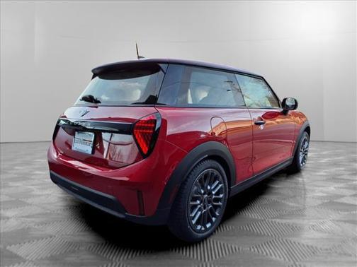 2025 MINI Hardtop Cooper