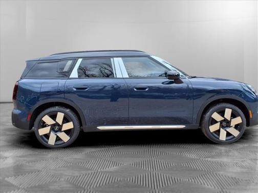 2025 MINI Countryman S