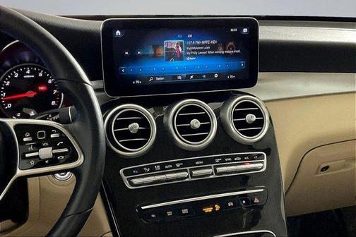 2020 Mercedes-Benz GLC 300 