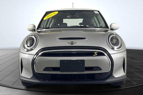 2024 MINI SE Hardtop Cooper