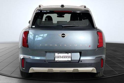Smoke Green 2027 MINI Countryman