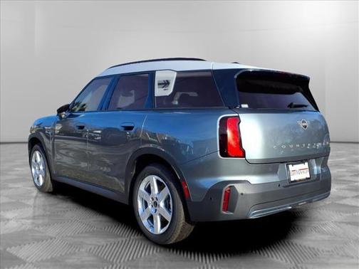2025 MINI Countryman Base
