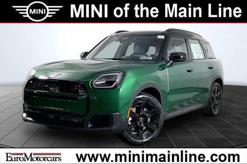 British Racing Green 2027 MINI Countryman