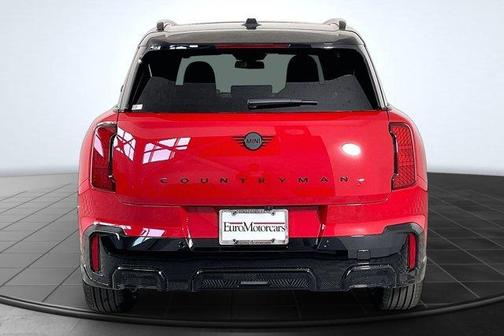 Chili Pepper Red 2027 MINI Countryman
