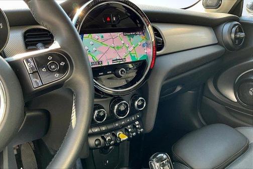 2024 MINI SE Hardtop Cooper