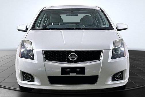 Aspen White 2012 Nissan Sentra 2.0 SR