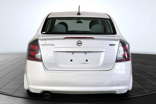 Aspen White 2012 Nissan Sentra 2.0 SR