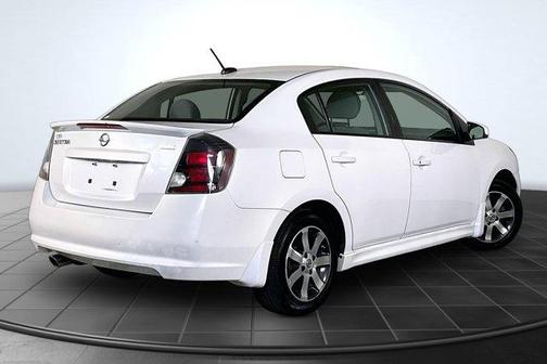 Aspen White 2012 Nissan Sentra 2.0 SR