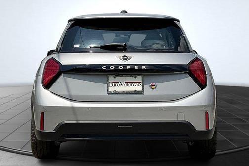 2025 MINI Hardtop Cooper