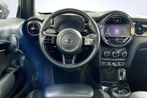 2022 MINI Hardtop Cooper