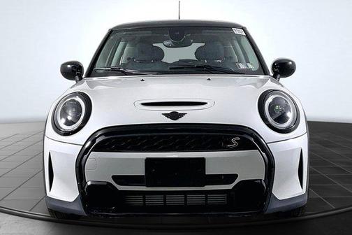 White Metallic 2023 MINI Hardtop Cooper S