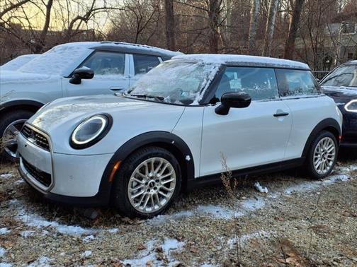 2025 MINI Hardtop Cooper